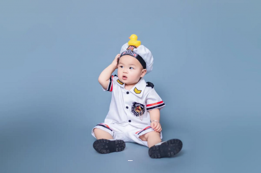 禹城宝宝老摇头怎么回事